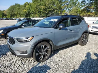2020 Volvo XC40 YV4162UM1L2348522