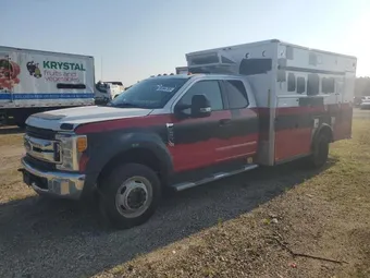 2017 Ford F550 1FD0X5HTXHEC82150