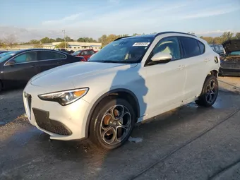 2022 Alfa Romeo Stelvio ZASPAKBN7N7D26206