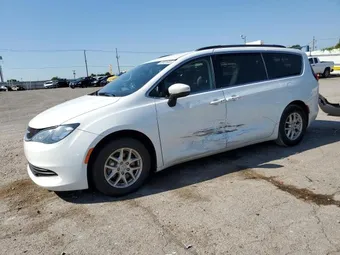 2020 Chrysler Voyager 2C4RC1DG6LR182177