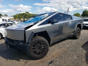 2024 Tesla Cybertruck 7G2CEHED4RA012413