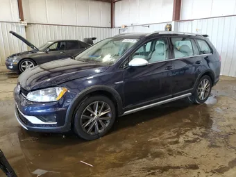 2017 Volkswagen Golf Alltrack 3VWH17AU0HM528654