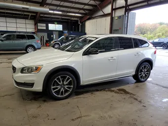 2016 Volvo V60 Cross Country YV4612HK5G1011022