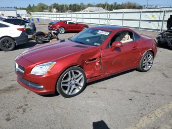 2015 Mercedes-Benz SLK-Class WDDPK4HAXFF103886