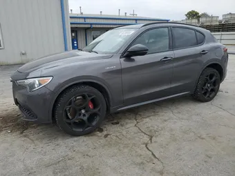 2022 Alfa Romeo Stelvio ZASPAKBN0N7D24510