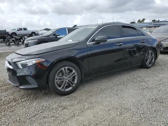 2020 Mercedes-Benz A-Class W1K3G4EB5LJ228025
