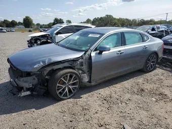 2018 Volvo S90 LVY982MK0JP037090