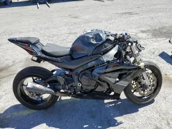 2021 Suzuki GSXR1000 JS1DM11M1M7100080