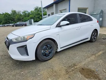 2017 Hyundai Ioniq KMHC75LC1HU048327