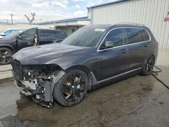 2019 BMW X7 5UXCX4C51KLS38981