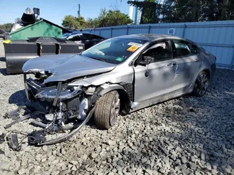 2015 Chrysler 200 1C3CCCEG4FN624329