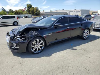 2016 Jaguar XJ SAJWA2G7XG8V94163