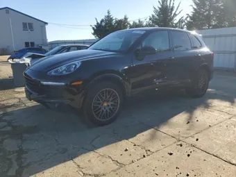 2017 Porsche Cayenne WP1AA2A22HKA82843