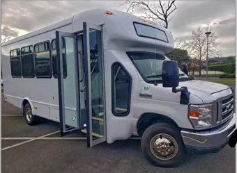 2015 Ford E-450 1FDFE4FS3FDA28027