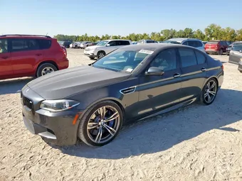 2016 BMW M5 WBSFV9C54GD595812