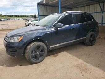 2014 Volkswagen Touareg WVGEP9BP7ED013811