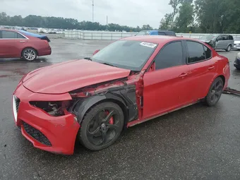 2018 Alfa Romeo Giulia ZARFAEBN8J7566158