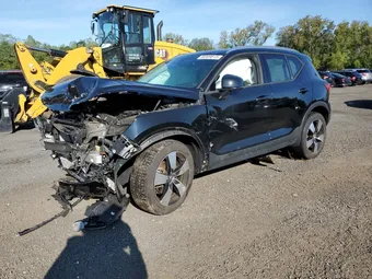 2020 Volvo XC40 YV4162UK7L2269189