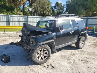 2014 Toyota FJ Cruiser JTEZU4BF6EK013735