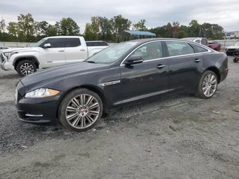 2015 Jaguar XJ SAJWA2GT3FMV81810