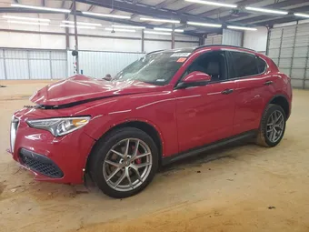 2018 Alfa Romeo Stelvio ZASFAKNN4J7B89937