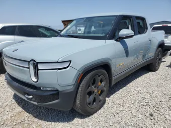 2022 Rivian R1T 7FCTGAAA8NN011533