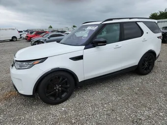 2017 Land Rover Discovery SALRGBBV8HA040171