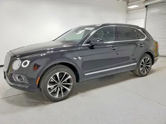 2017 Bentley Bentayga SJAAC2ZV6HC015703