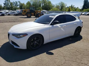 2019 Alfa Romeo Giulia ZARFAMAN6K7597969