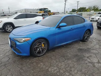 2018 Alfa Romeo Giulia ZARFAEEN2J7575126