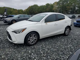 2018 Toyota Yaris 3MYDLBYV5JY329256
