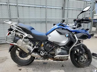 2014 BMW R WB10A1201EZ095927