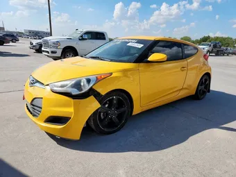 2015 Hyundai Veloster KMHTC6AD6FU245357
