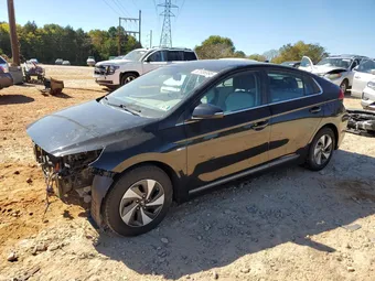 2018 Hyundai Ioniq KMHC75LC9JU062742