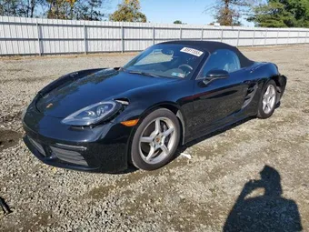 2019 Porsche 718 Boxster WP0CA2A84KS210442