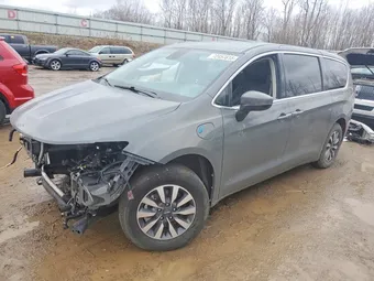 2023 Chrysler Pacifica Hybrid 2C4RC1L76PR614175
