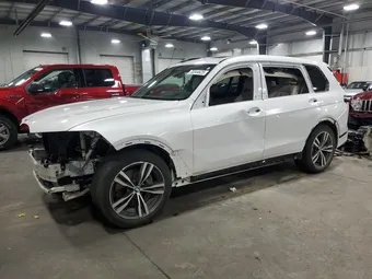 2021 BMW X7 5UXCW2C01M9D83887