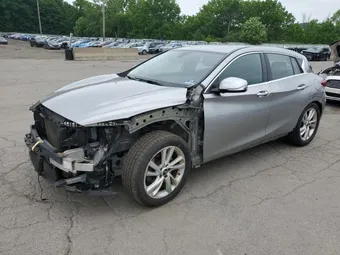 2017 Infiniti QX30 SJKCH5CPXHA033540