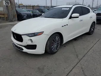 2017 Maserati Levante ZN661YUS6HX234128