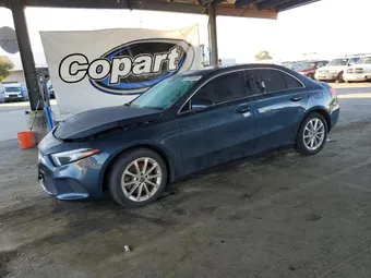 2020 Mercedes-Benz A-Class W1K3G4EBXLW043018
