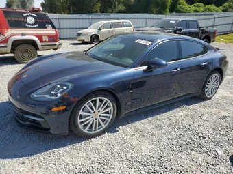 2018 Porsche Panamera WP0AA2A71JL113478