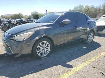 2018 Toyota Yaris 3MYDLBYV5JY301201