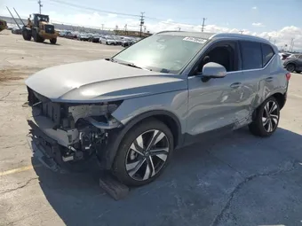 2024 Volvo XC40 YV4L12UF0R2204770