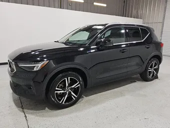2023 Volvo XC40 YV4L12UE6P2958860