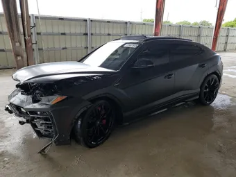 2021 Lamborghini URUS ZPBUA1ZL5MLA14314