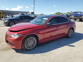 2017 Alfa Romeo Giulia ZARFAEEN2H7544176