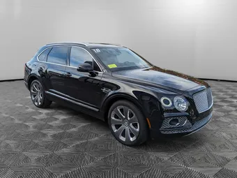 2018 Bentley Bentayga SJAAC2ZV8JC021962
