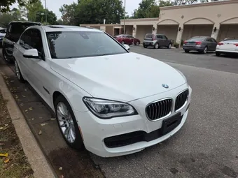 2015 BMW 7 Series WBAYF8C59FD653920