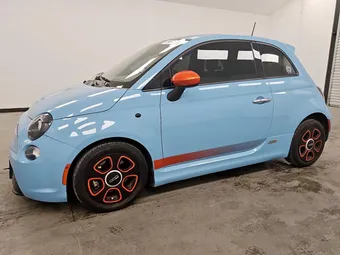 2017 Fiat 500 3C3CFFGE4HT611698