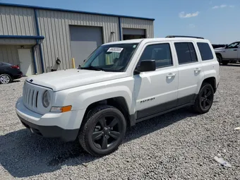 2015 Jeep Liberty (patriot) 1C4NJRBB5FD439007